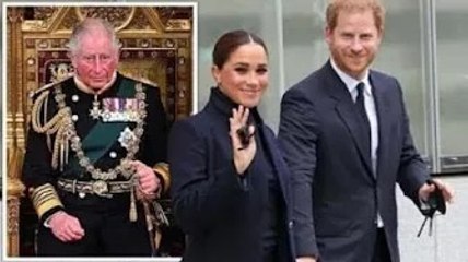 Harry et Meghan espèrent que "Charles sera prêt à autoriser" un retour à temps partiel, selon des ex