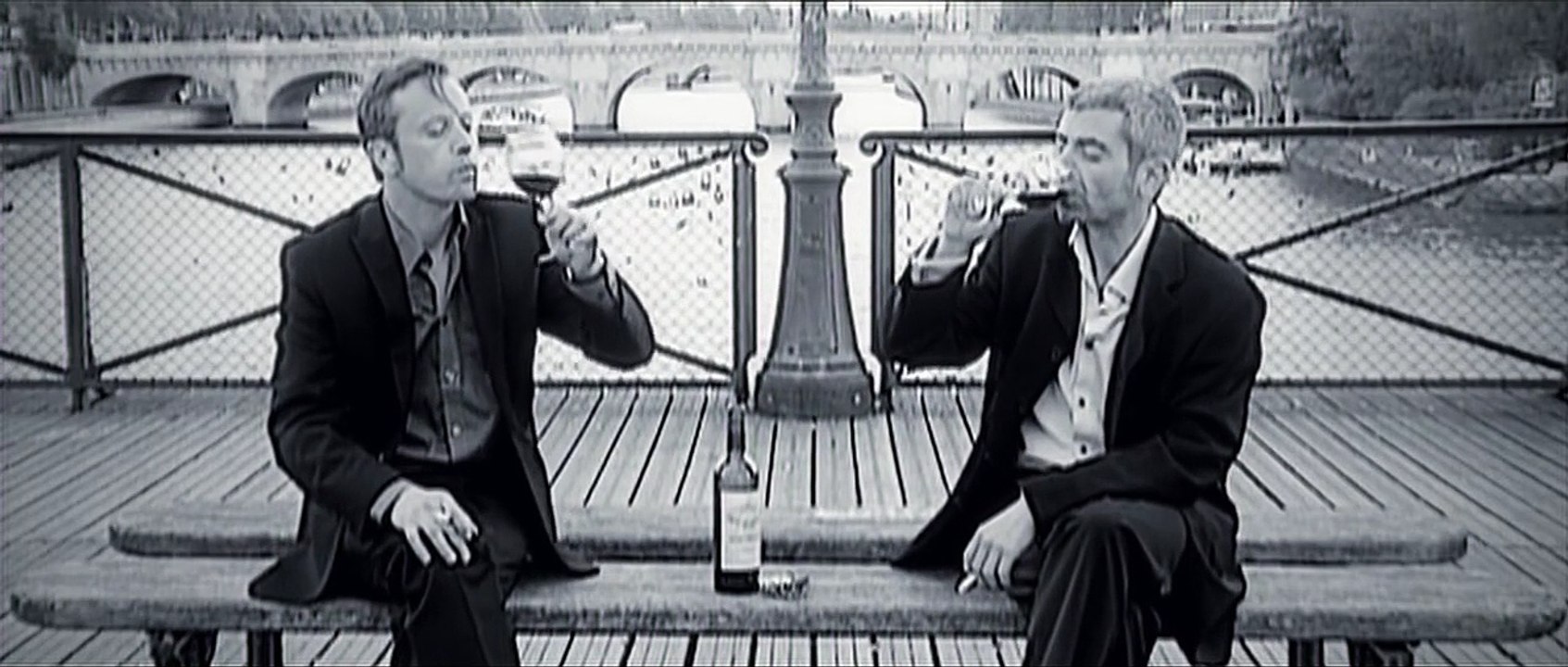 Joue contre joue Bande-annonce VF