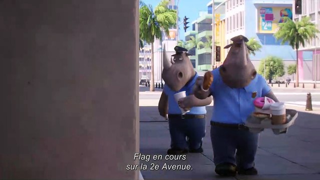 Tous en scène EXTRAIT VO Johnny fait le guet