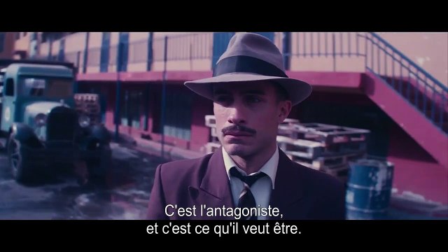 Neruda BONUS VO Gael Garcia Bernal à propos d'Oscar Peluchonneau