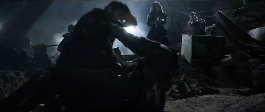 Resident Evil : Chapitre Final EXTRAIT VF Alice se réveille