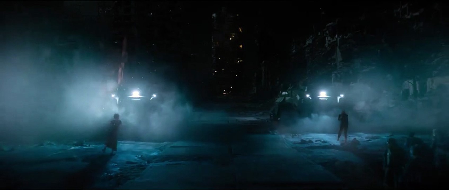 Resident Evil : Chapitre Final EXTRAIT VO "On va les tuer jusqu'au dernier"