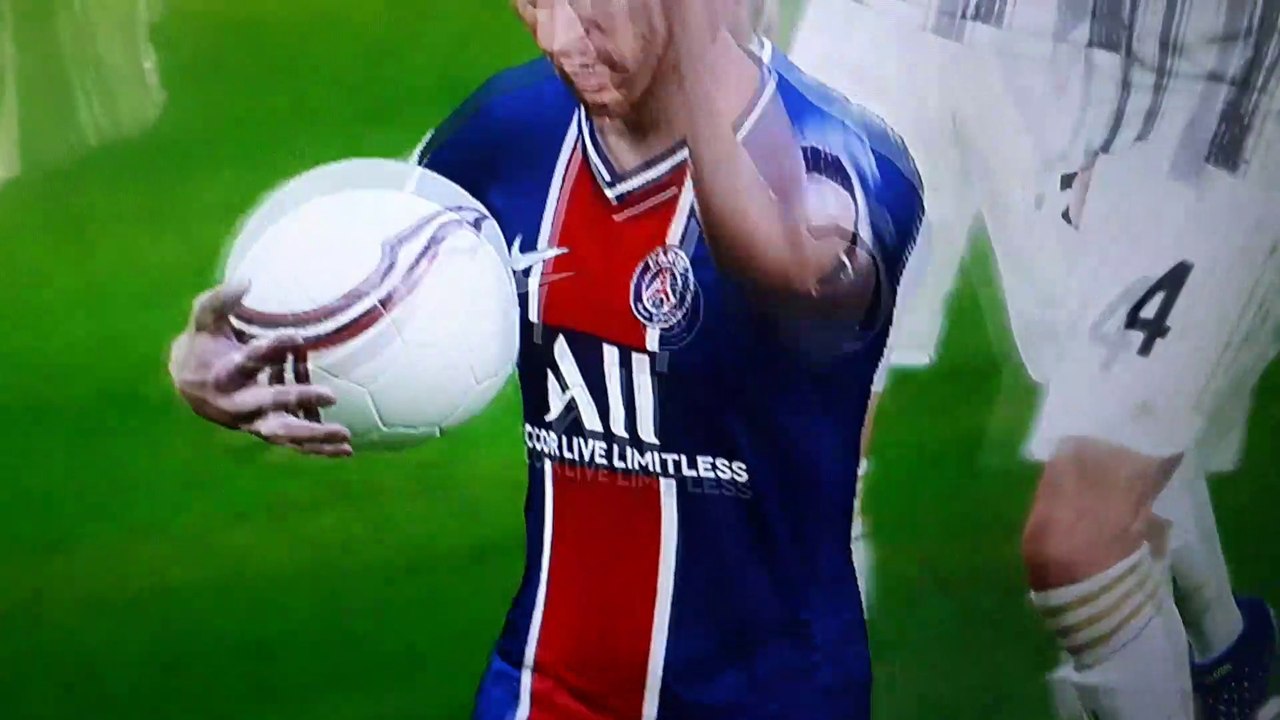 Lionel Messi Finesse Goal From Penalty Arch(Juventus FC - Paris Saint Germain FC PES 2021)