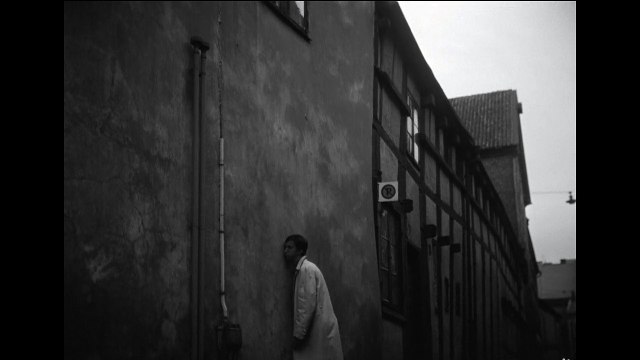 Le Péché suédois - EXTRAIT VOST J'y vais juste quand je ne veux pas rentrer