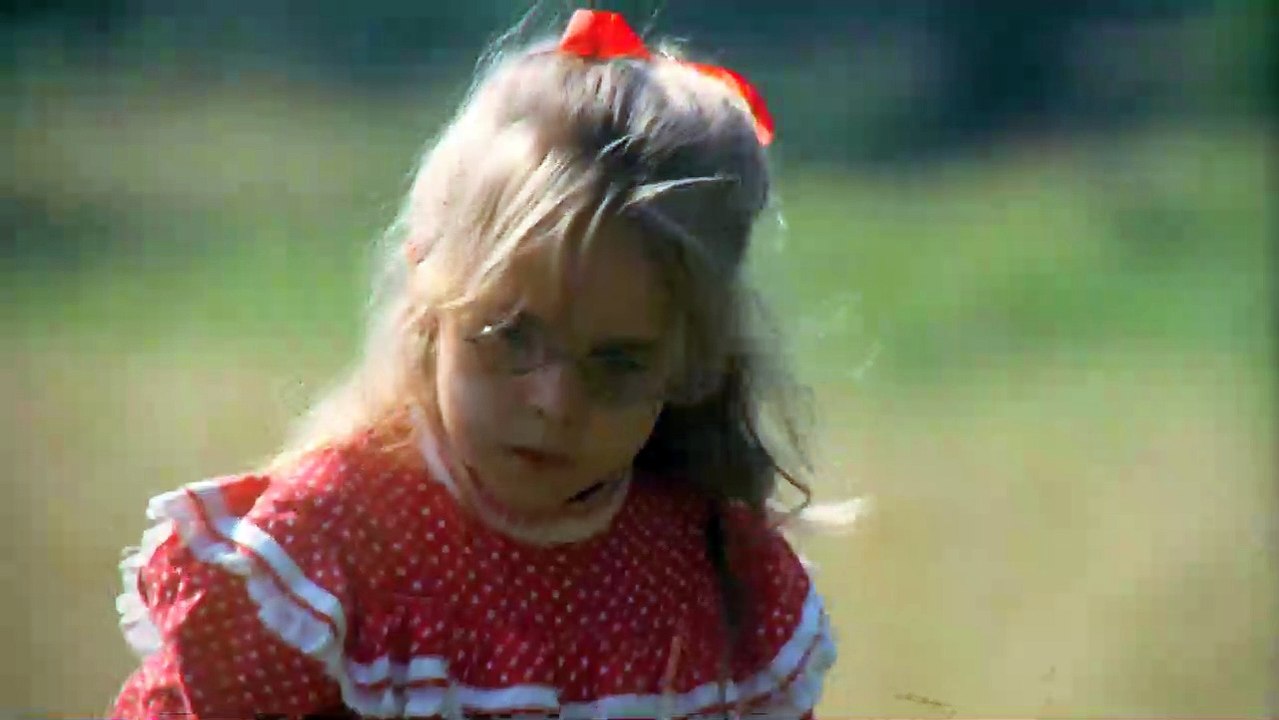 Elvira Madigan - EXTRAIT VOST "Elle m'a piqué !"