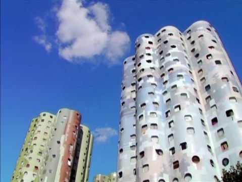 Smaïn, cité Picasso Bande-annonce VF