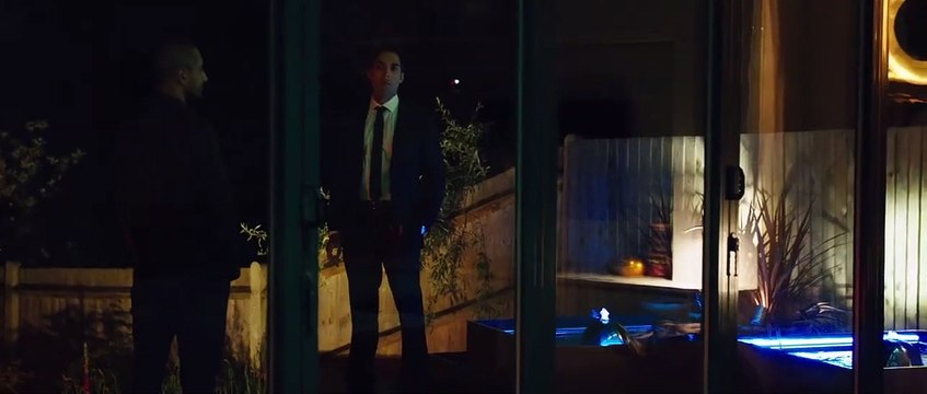 City of Tiny Lights Bande-annonce VO