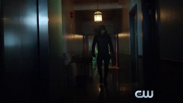Arrow - saison 5 - épisode 16 Teaser VO