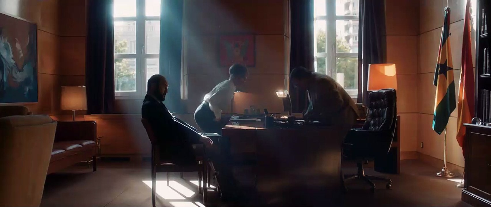 L'Homme aux mille visages EXTRAIT VO "Vous pouvez vous en charger ?"