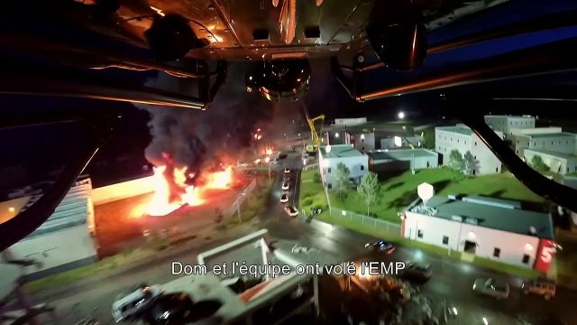 Fast & Furious 8 BONUS VO La boule de démolition