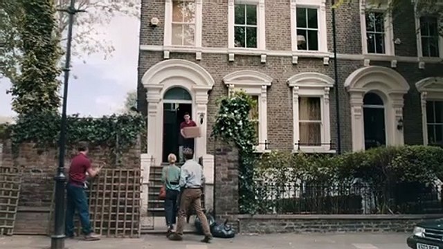 London House Bande-annonce VF