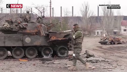 Guerre en Ukraine : des militaires défendent encore la cité martyrs