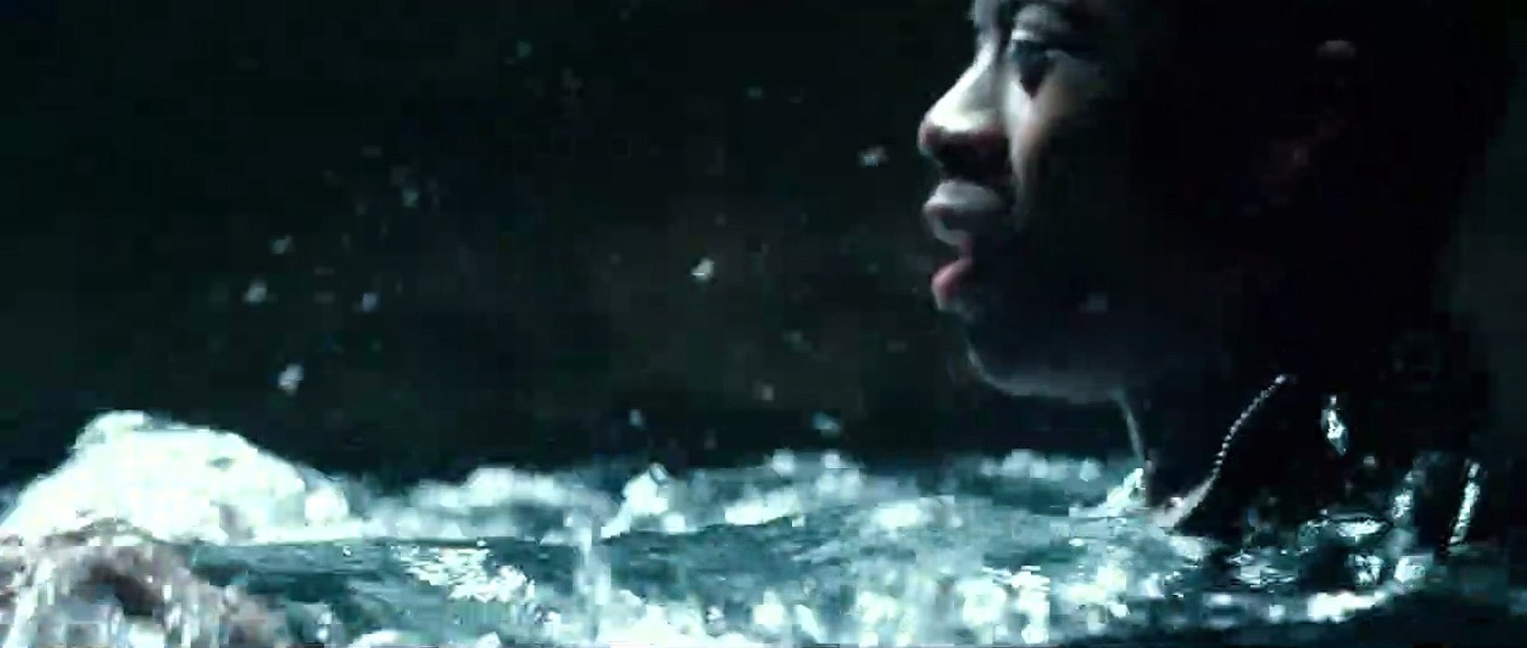 Power Rangers EXTRAIT VF "Sous l'eau"