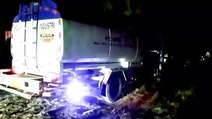 Polda Jambi Gerebek Mobil Tangki Pengangkut BBM yang Hendak Selundupkan Solar Ke kapal