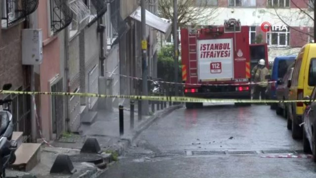 İstanbul’da yeraltı kablolarında patlama