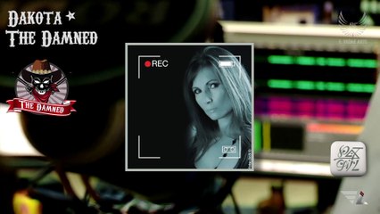 Robin Beck & Patgirl Dakota . Listen !