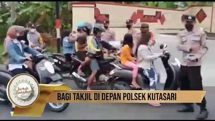 Jelang Buka Puasa, Polsek Kutasari Bagi Takjil Dan Masker