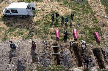 Son dakika haberleri | Bucha'da ölen siviller için cenaze töreni düzenlendi