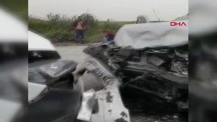 KARGO ARACIYLA, OTOMOBİL KAFA KAFAYA ÇARPIŞTI: 2 YARALI