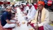 हिन्दू- मुस्लिम भाइयों ने एक साथ किया रोजा इफ्तार, दिया भाईचारे का संदेश