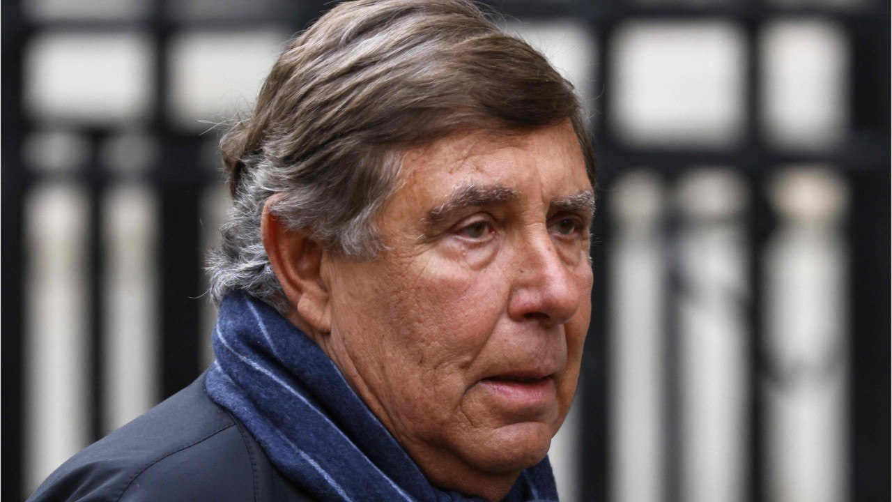 VOICI - Jean-Pierre Foucault en deuil : sa tendre pensée pour cette star de télévision disparue