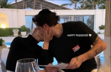 Nicola Petlz Beckham is giving fans an insight into married life