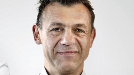 VOICI - Christophe Rouget, premier gagnant de La Meilleure boulangerie « paralysé " : cette opération qui l'a sauvé