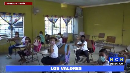 A "medio vapor" inician clases presenciales en el sistema educativo nacional
