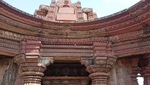 अस्तित्व की जंग हारता 855 वर्ष पुराना ऐतिहासिक शिव मंदिर
