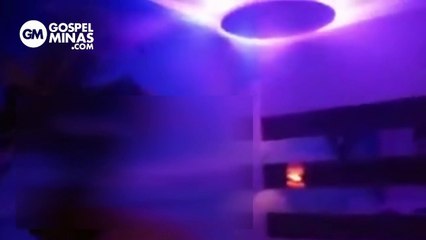 Pastora es sorprendida siendo infiel dentro de un motel y ella culpa a Satanás