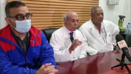 Empleada del Hospital Gautier queda atrapada en ascensor