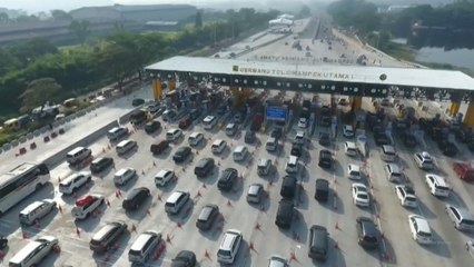 Tải video: Hindari Kemacetan Puncak Arus Mudik, Jokowi Imbau Masyarakat untuk Mudik Lebih Awal