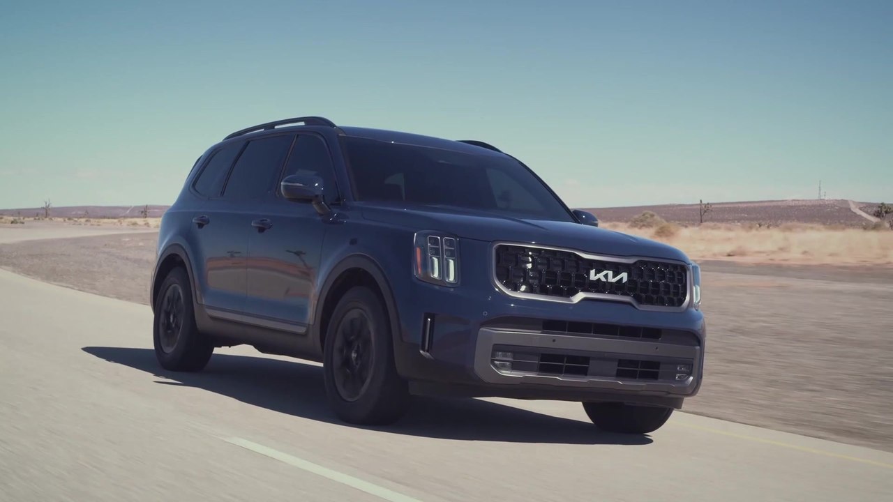 2023 Kia Telluride Driving Video