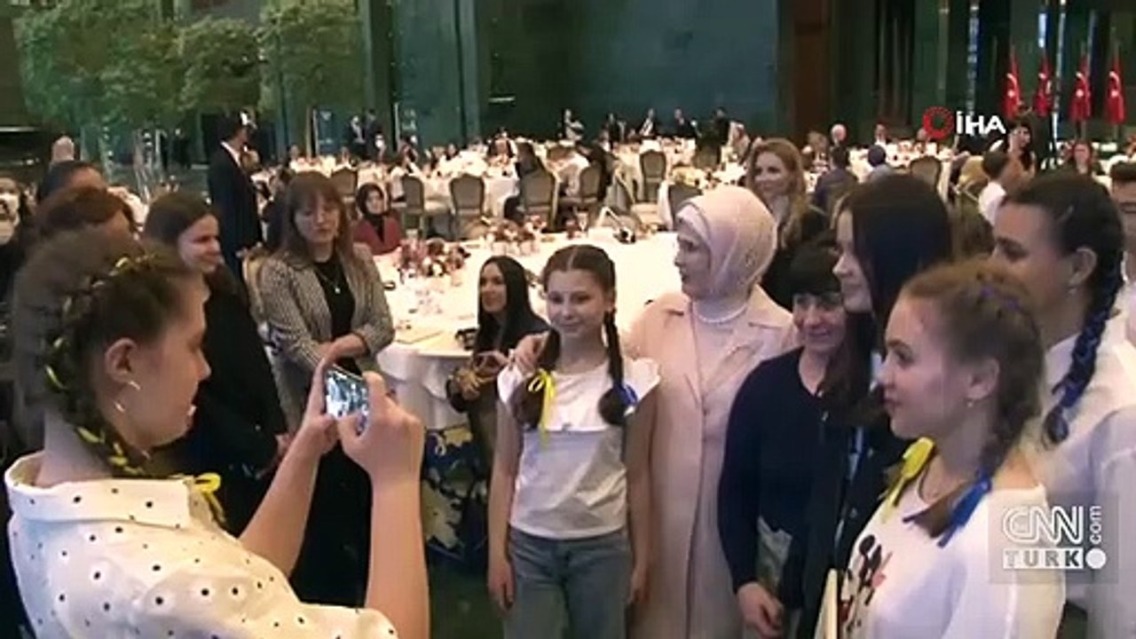 Emine Erdoğan, Ukraynalı yetim çocukları misafir etti