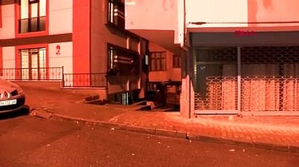 Sultangazi'de bir baba 3 çocuğunu rehin aldı