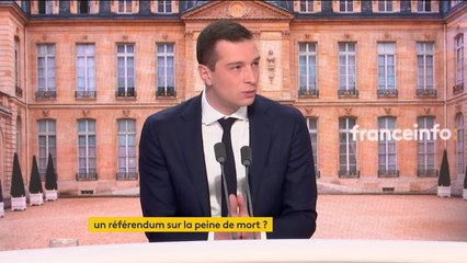 Présidentielle : interdire le port du voile dans l’espace public "n'est pas une priorité", mais c’est "un objectif", affirme Jordan Bardella