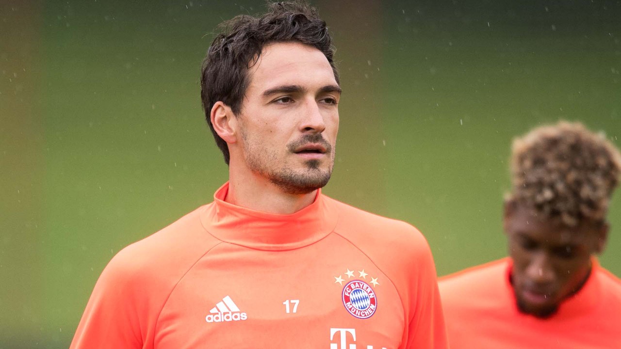 Mats Hummels: Urlaubsschnappschuss mit Cathy wirft Fragen auf