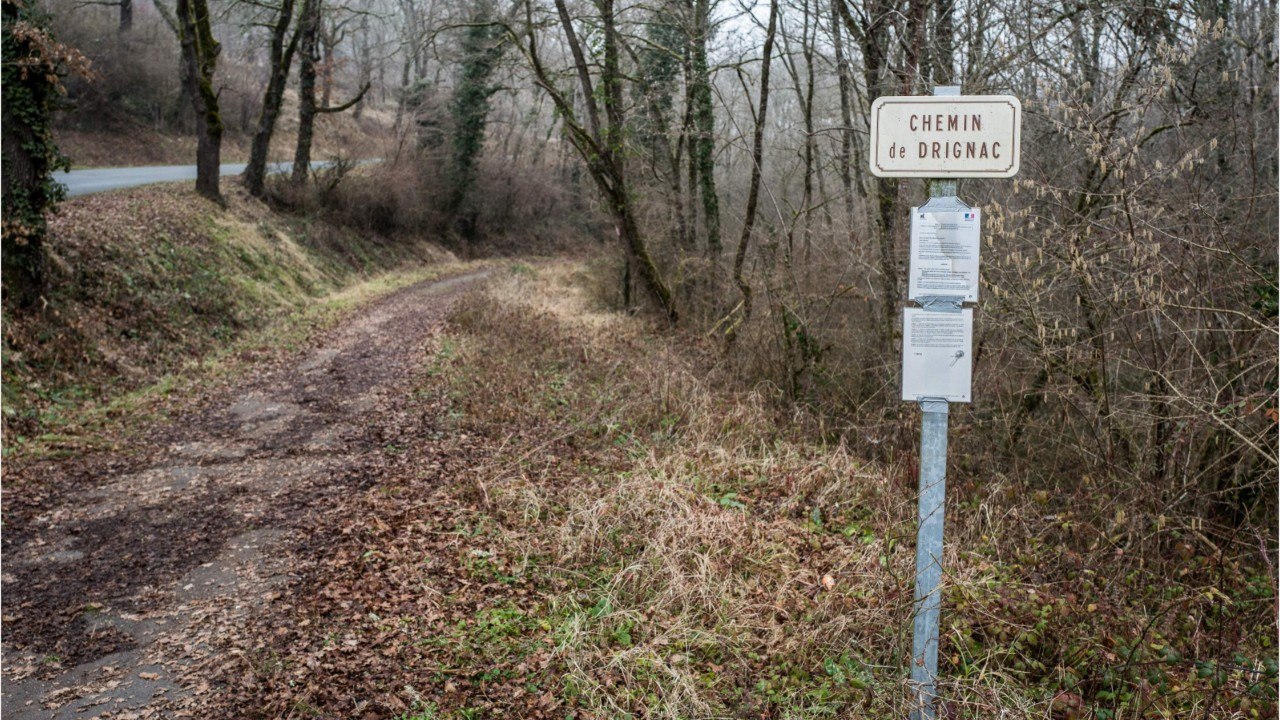 FEMME ACTUELLE - Affaire Jubillar : ce puits qui intéresse particulièrement les amies de Delphine dans leurs recherches