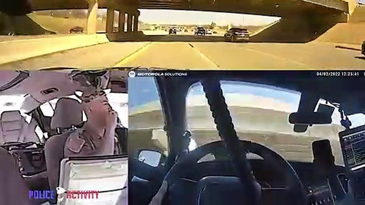 États-Unis : Un policier reste parfaitement calme pendant une course poursuite spectaculaire