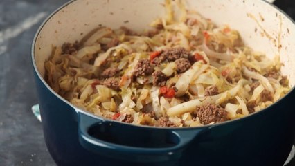 How to Make Ground Beef and Cabbage