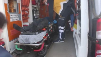 Otomobil ile çarpışan motosikletteki iki kardeş yaralandı