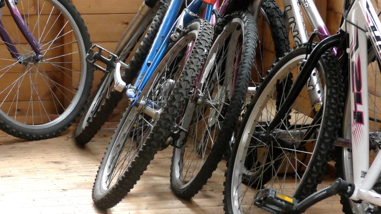 Medway group gets people into cycling by repairing disused bicycles