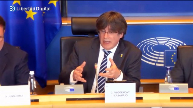 Puigdemont enfurece por el supuesto espionaje a independentistas y carga contra España