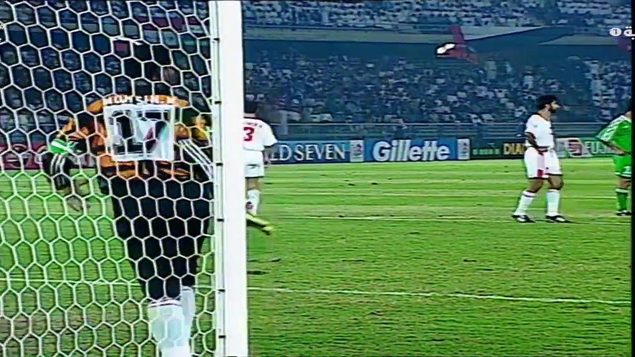مباراة العراق و الامارات الشوط الثاني امم اسيا 1996