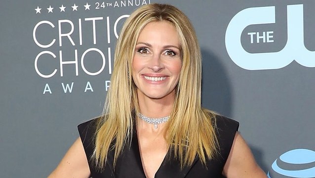 Julia Roberts Explains Why She Hasn’t Starred in a Rom-Com in 20 Years | THR News