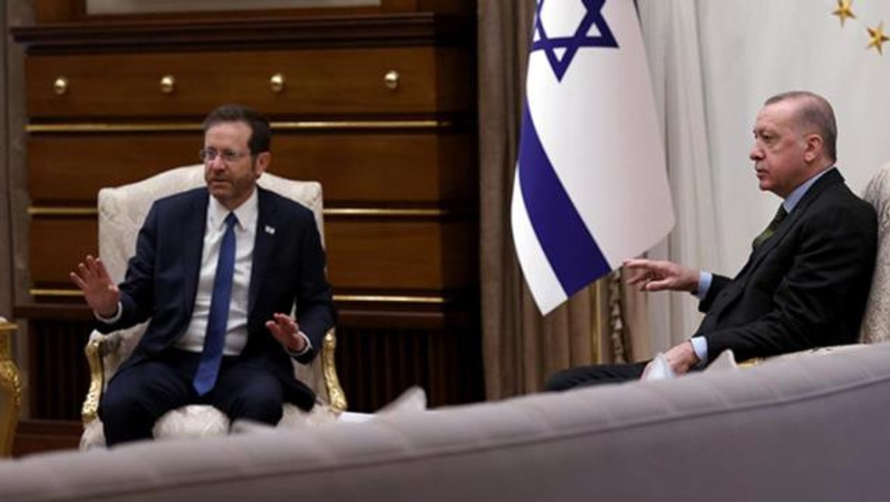 Cumhurbaşkanı Erdoğan, İsrail Cumhurbaşkanı Herzog ile telefonda görüştü