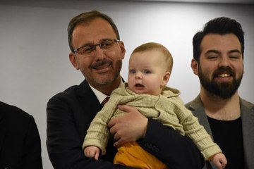 BAKAN KASAPOĞLU: DÜNYANIN UMUDU TÜRKİYE'NİN GENÇLERİ