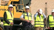 Moreno visita obras previas a la construcción del tercer hospital de Málaga