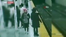 Kanada’da metro istasyonunda bekleyen kadın raylara itildi