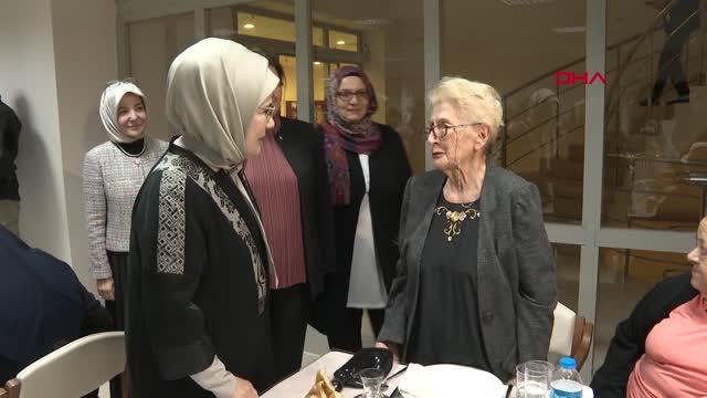 ANKARA-EMİNE ERDOĞAN, HUZUREVİ SAKİNLERİYLE İFTAR YAPTI